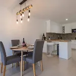 Lemon House - 400m From The - Wifi * Albufeira
