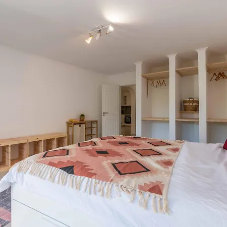 Apartmán Lemon House - 400m From The - Wifi *