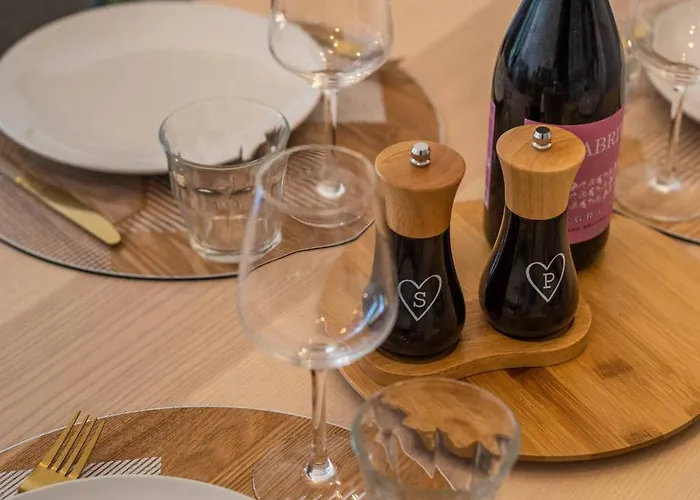 Lemon House - 400m From The - Wifi 아파트