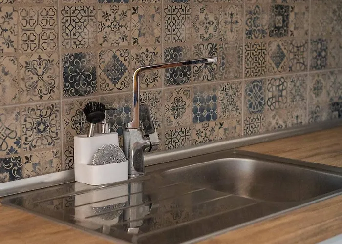 Lemon House - 400m From The - Wifi 아파트 알부페이라