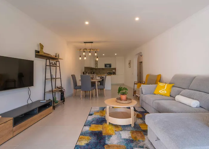 Lemon House - 400m From The - Wifi * 알부페이라