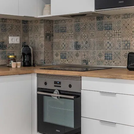 Lemon House - 400m From The - Wifi Appartement